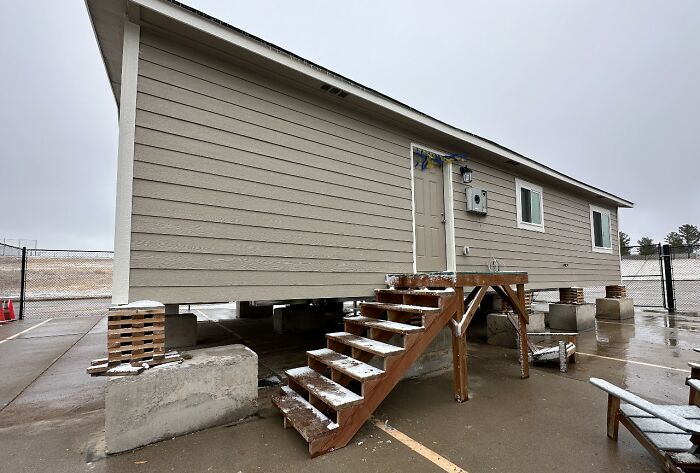 18 Y.O. Spent 3 Years Building A House In Class, Her Parents Surprise Her By Buying It