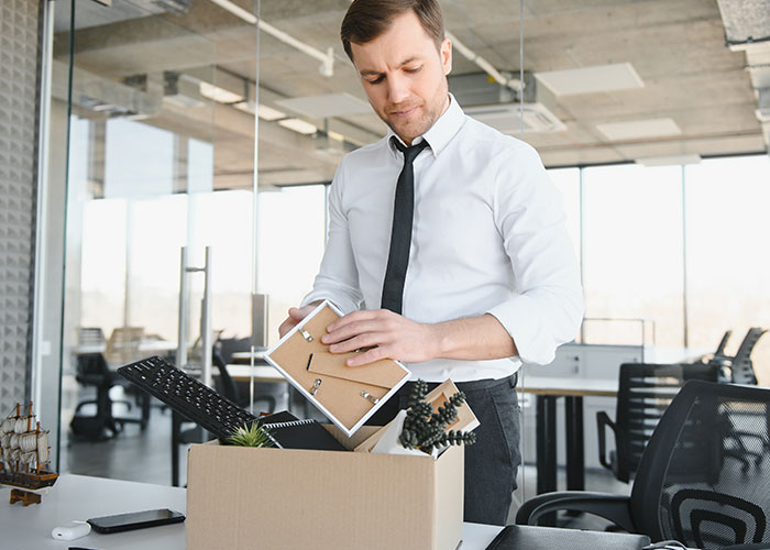 Manager Threatens To Call The Cops On IT Guy After Replacing Him With Her Nephew Backfires