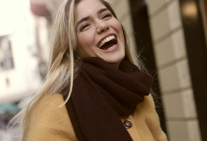 Woman Is Uncomfortable With 18 Y.O. Guest "Making Passes" At Her Husband