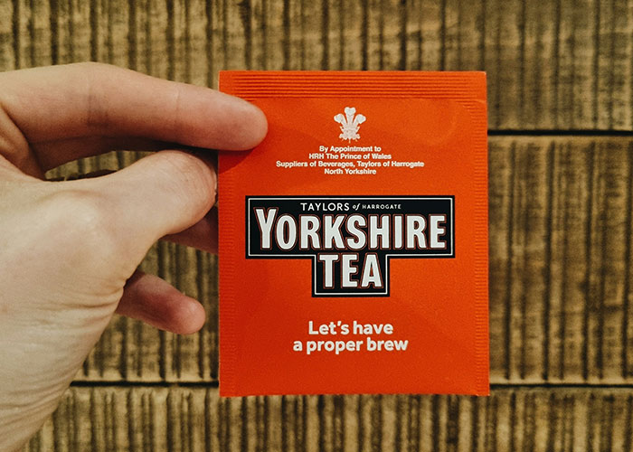 “What Is Something Legal That You’re Extremely Addicted To?” (45 Answers)