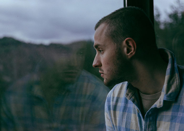 Man Asks If He’d Be A Jerk To Ask Parents To Remove Their Child’s Memorial From His Property - 5