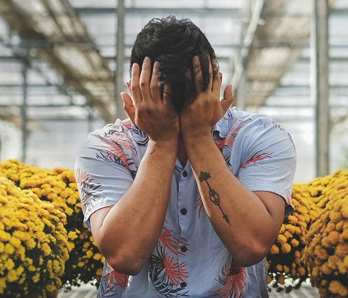 33 Men Reveal The Moment They Realized A Woman Couldn't Care Less About Them