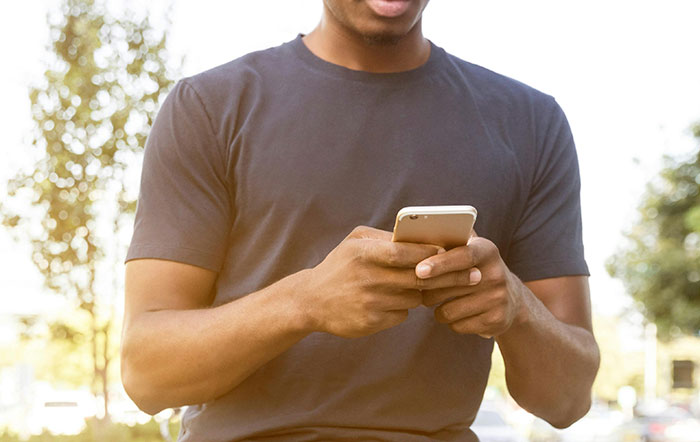 33 Men Reveal The Moment They Realized A Woman Couldn't Care Less About Them