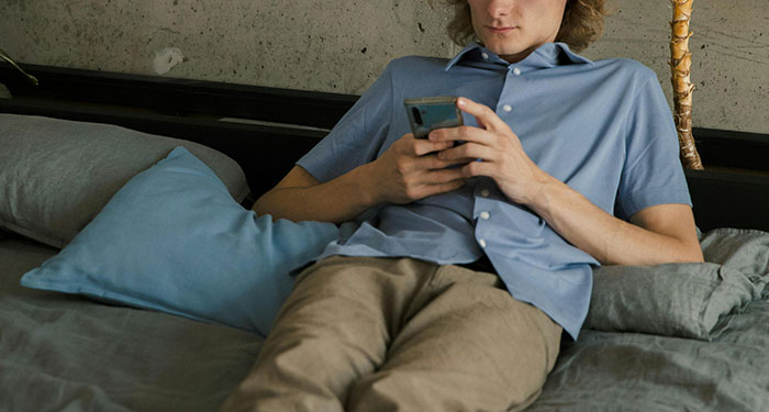 33 Men Reveal The Moment They Realized A Woman Couldn't Care Less About Them