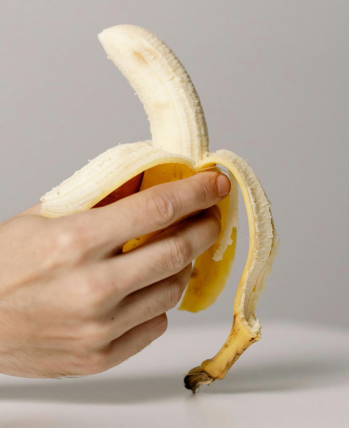 30 Of The Most Interesting Things People Spotted Rich People Doing Casually