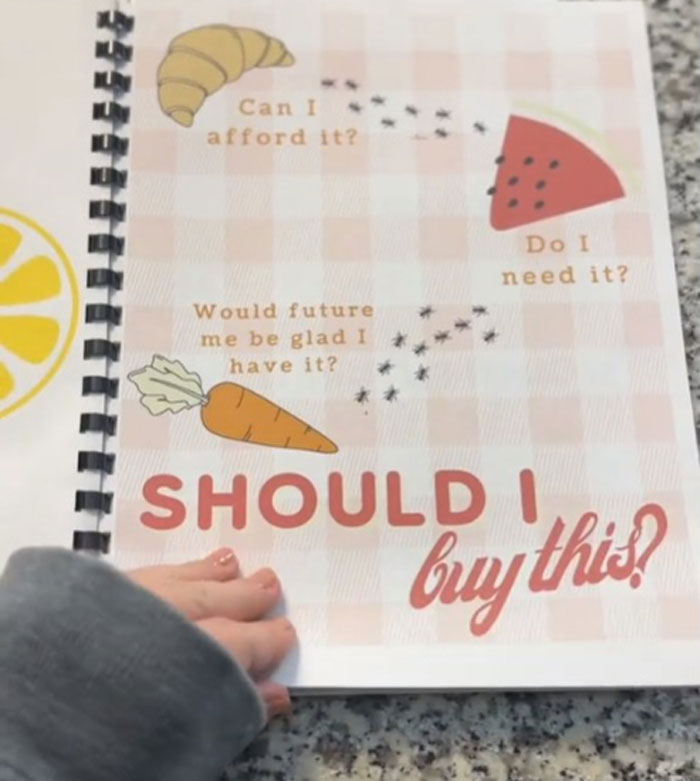 Internet &lsquo;Freaks Out&rsquo; After Mom Shares How She Teaches Her Kids Financial Literacy