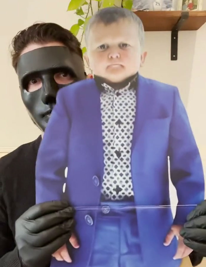 People Can&rsquo;t Resist Buying These Mystery Boxes Off The Dark Web And Sharing Their Finds Online