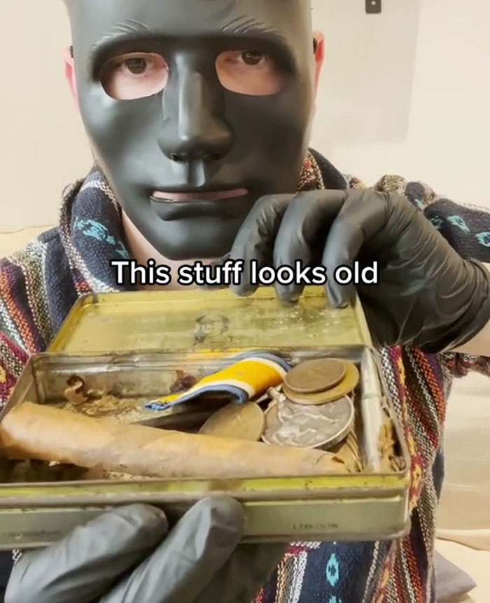 People Can&rsquo;t Resist Buying These Mystery Boxes Off The Dark Web And Sharing Their Finds Online