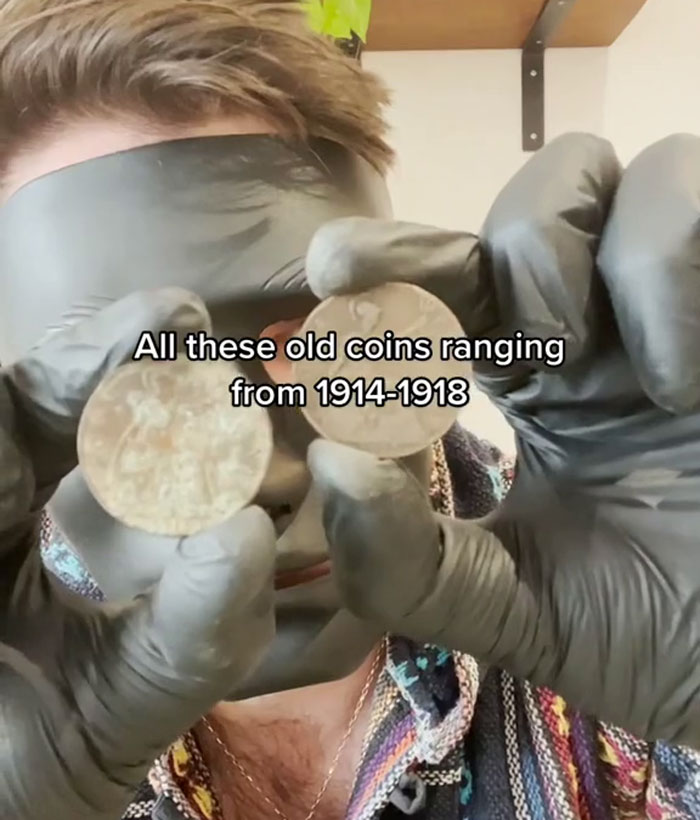 People Can&rsquo;t Resist Buying These Mystery Boxes Off The Dark Web And Sharing Their Finds Online