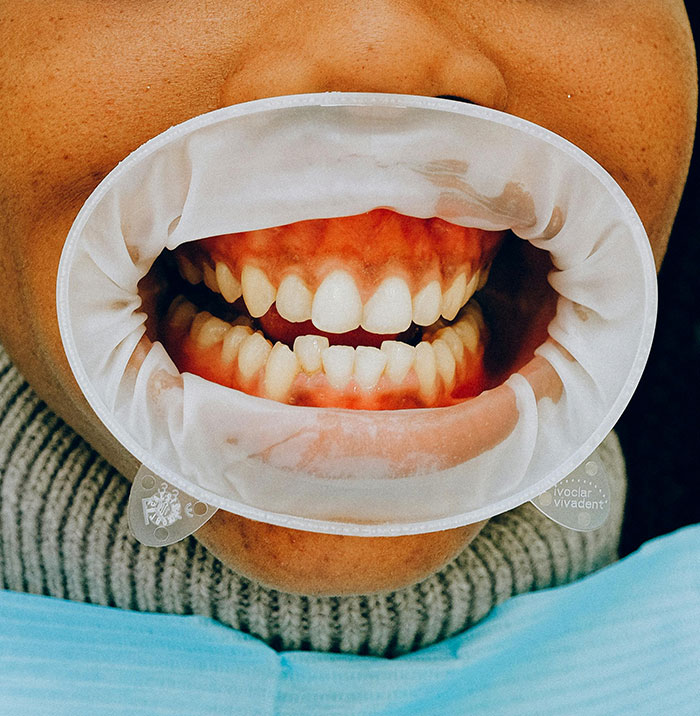 "Cheating On Your Partner": 40 Common Things That Should Not Be So Normalized