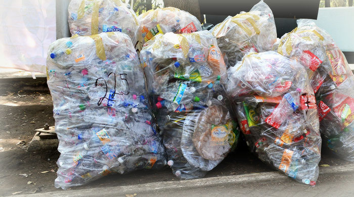 "Cheating On Your Partner": 40 Common Things That Should Not Be So Normalized