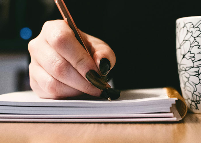 “It Works 100% Of The Time”: 35 “Obsolete” Things These People Haven’t Given Up On