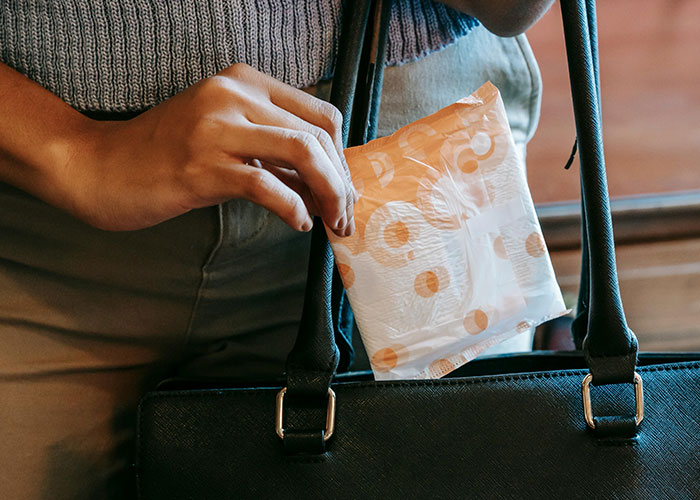 35 Things People Assumed Were Normal About Their Bodies Until Someone Pointed Out Otherwise - 11