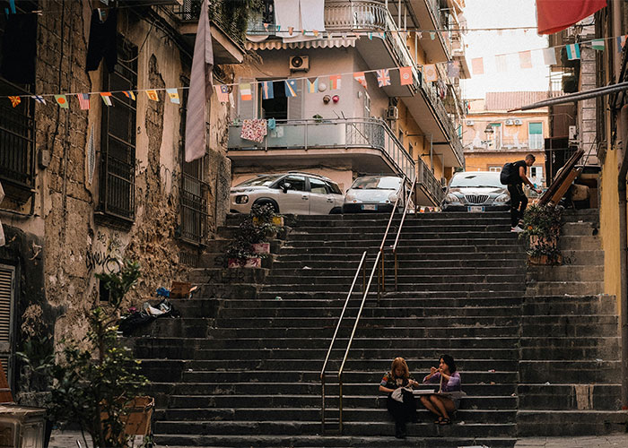 "Awful, Awful Place": 28 Tourists Share Cities They Will Never Visit Again