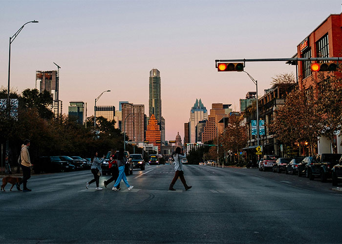 "Awful, Awful Place": 28 Tourists Share Cities They Will Never Visit Again