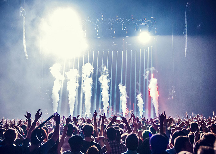 “Chicken Wings, Nobody Should Be Paying $2 Per Wing”: 30 Things People Can No Longer Afford - 3