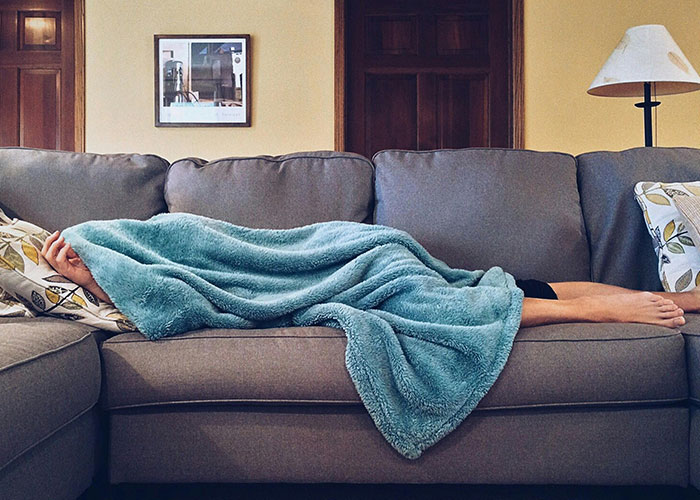 “My Dad Might Be Alive”: 50 Things People Are 100% Certain Are True Despite Having No Evidence