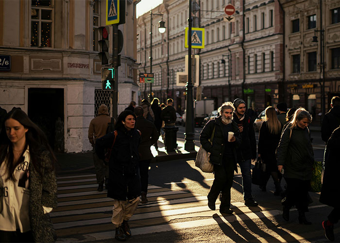 30 People Share Their 'Weird' Things And Ask If Others Do Them As Well