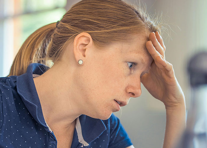 30 People Share Their 'Weird' Things And Ask If Others Do Them As Well