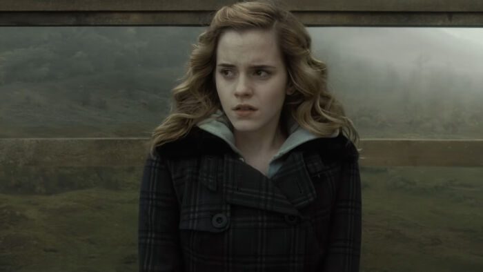 30 Celebrity Encounters So Awkward, You Can Feel The Secondhand Embarrassment A Mile Away