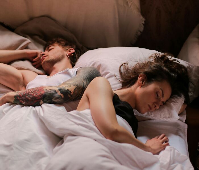 Peeps Online Share 30 Disappointing Things To Find About Their Partners