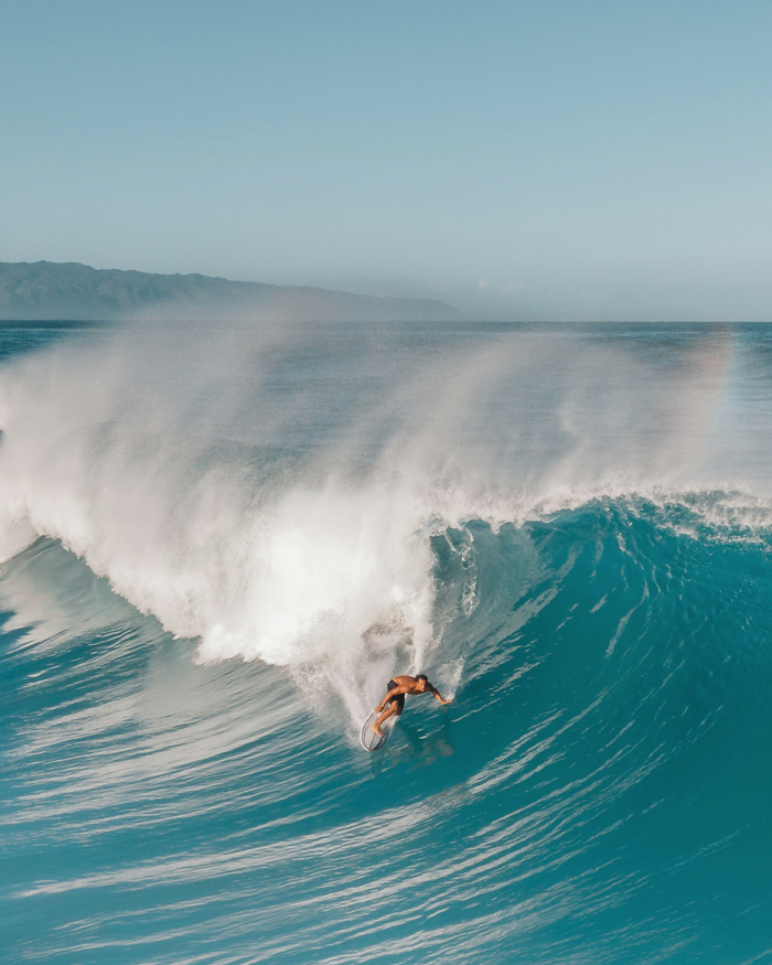 Huge Wave Caused By A Storm Attracted Surfers In Different Parts Of The World To Ride It Together Huge Wave Caused By A Storm Attracted Surfers In Different Parts Of The World To Ride It Together