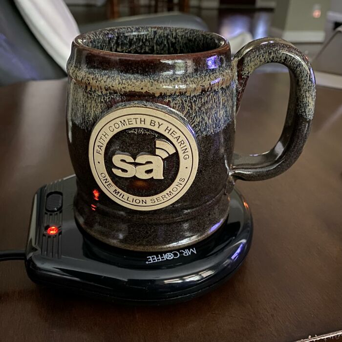Keep Your Beverages Warm With A Mug Warmer For Coffee And Tea: Enjoy Hot Drinks At Your Preferred Temperature Throughout The Day