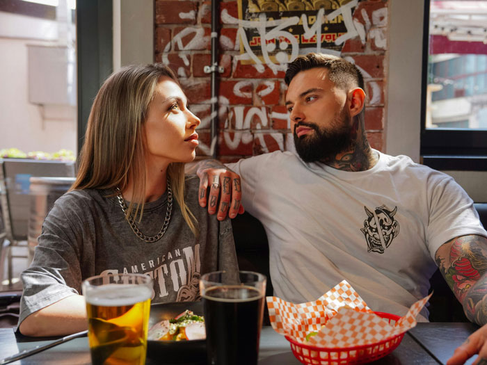 Guy Makes An Awkward Joke About Not Wanting To Marry His Longtime Girlfriend, Ends Up Losing Her Guy Makes An Awkward Joke About Not Wanting To Marry His Longtime Girlfriend, Ends Up Losing Her