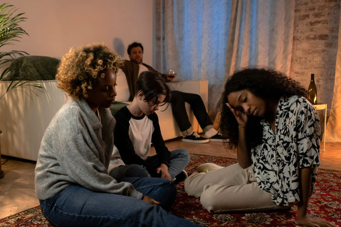 Bitter Teen Goes Against Dad's Wishes To Spend Time With Late Bio Mom's Family, Drama Ensues