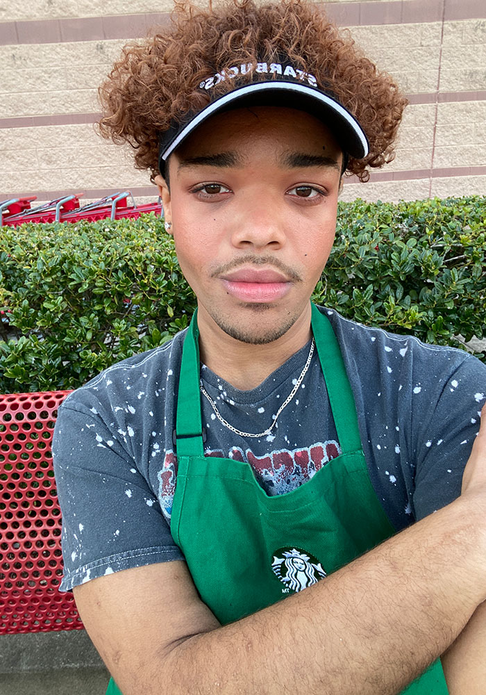 Target Starbucks Employee Had Enough Of Company's Policy, Quits In Front Of Everyone Target Starbucks Employee Had Enough Of Company's Policy, Quits In Front Of Everyone