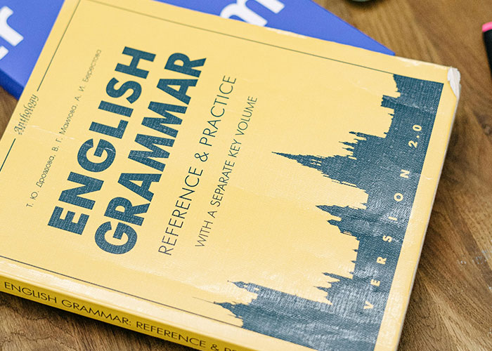 “Total Ignorance Of Science”: 40 Older Adults Point Out Weird Things That Are “Normal” Nowadays