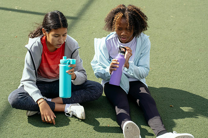 P.E. Teacher Forces Kids To Run 3 Miles In Sweltering Heat, Mom Gets Petty Revenge P.E. Teacher Forces Kids To Run 3 Miles In Sweltering Heat, Mom Gets Petty Revenge