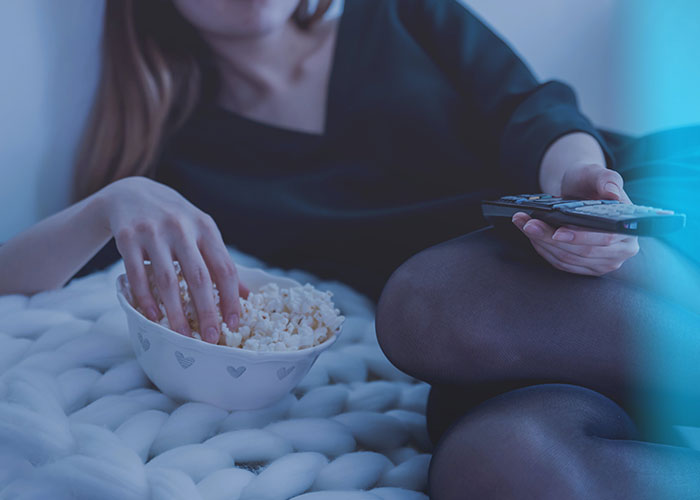 29 Women Who Live Alone Share What They Do To Be Safe