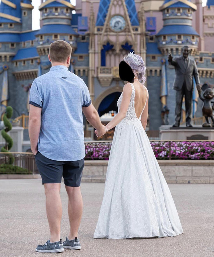 Another Case Of A Groom Being Underdressed At His Own Wedding