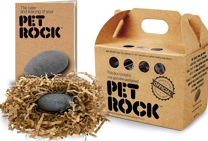 “What’s Something Your Family Raised You Doing That You Later Learnt Was Really Weird?” (45 Answers)