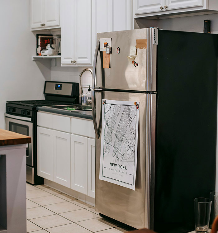 “What’s Something Your Family Raised You Doing That You Later Learnt Was Really Weird?” (45 Answers)