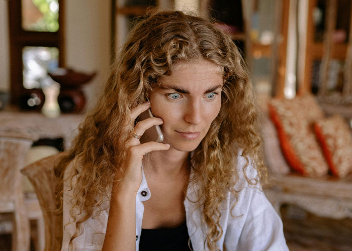 &ldquo;She Was Sitting On Nearly $500K&rdquo;: Woman Gets Sued By Greedy Relatives, Makes Them Regret It