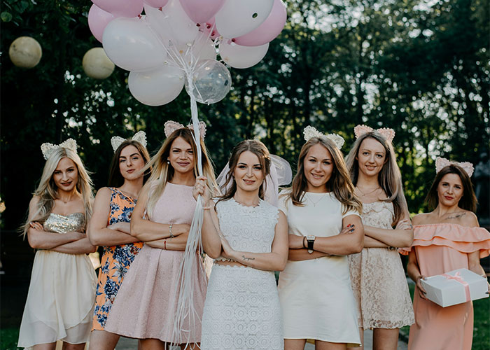 Bride Left In Tears After Friend Had The Audacity To Wear White Nails To Her Bridal Shower Bride Left In Tears After Friend Had The Audacity To Wear White Nails To Her Bridal Shower