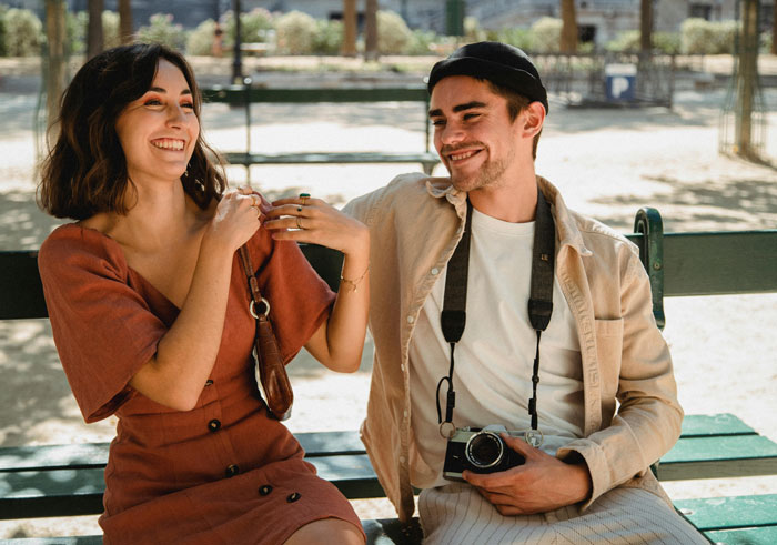 Men Keep Falling In For Their Female Best Friends, Women Explain Why It Doesn&rsquo;t Happen To Them