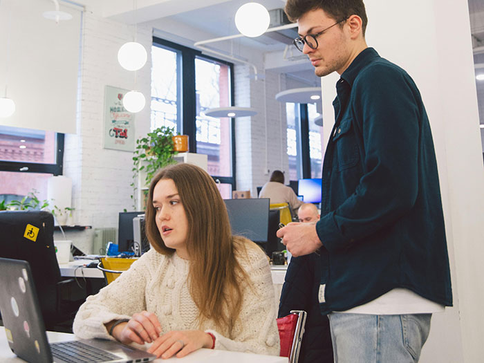 Someone Asked Women To Share Their Toxic Workplace Giveaways And 30 Delivered