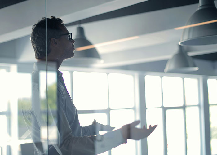 30 Careers That Attract Absolute Jerks, As Shared In This Viral Thread