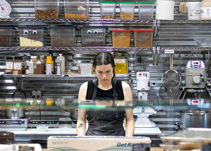 30 Careers That Attract Absolute Jerks, As Shared In This Viral Thread