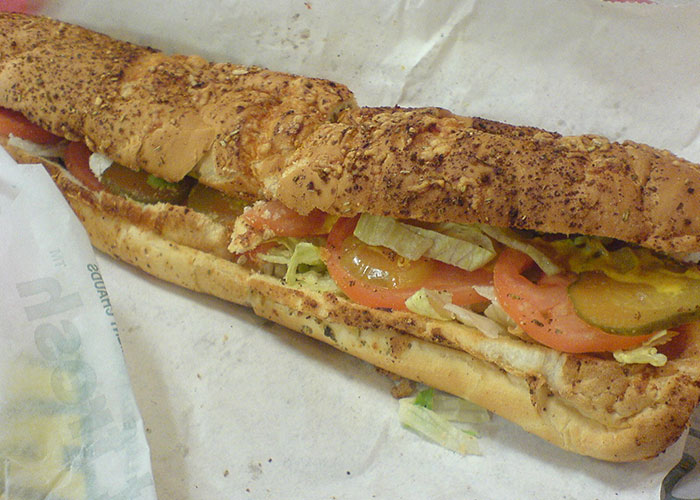 34 Times People Were Served Ridiculous Food At Weddings - 16