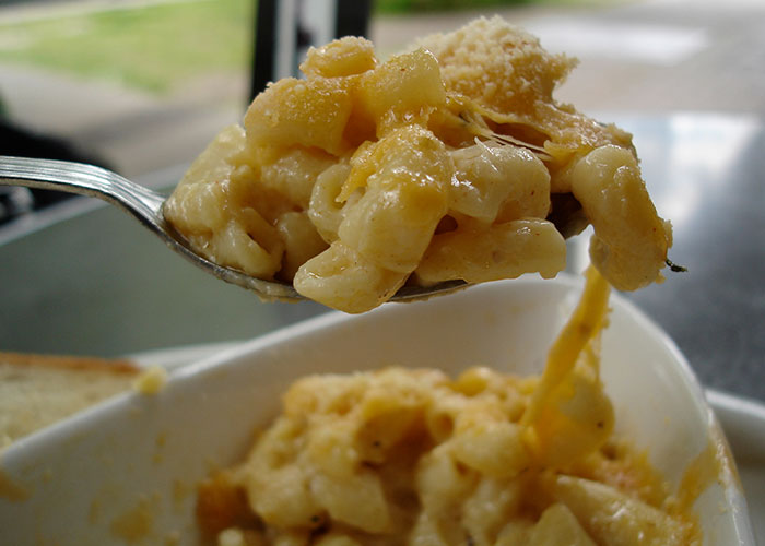 34 Times People Were Served Ridiculous Food At Weddings - 17