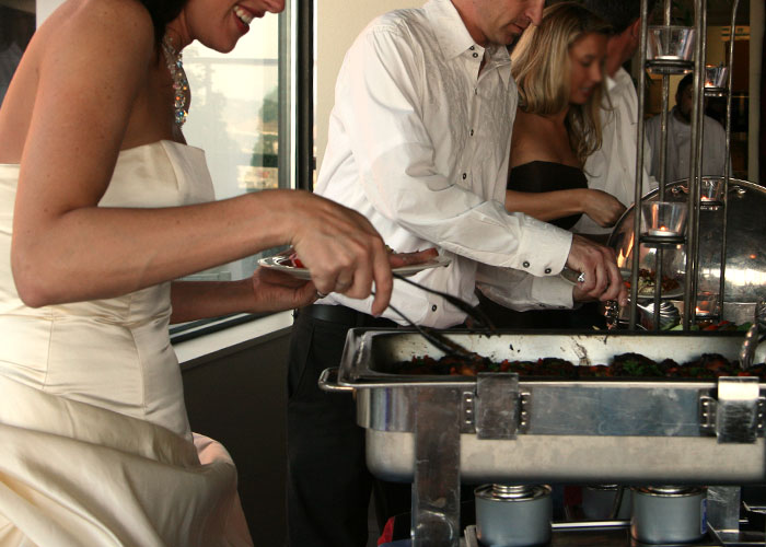 34 Times People Were Served Ridiculous Food At Weddings - 15