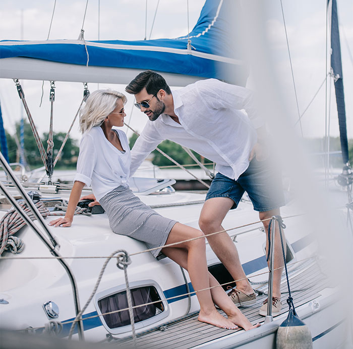 "My Husband's Jaw Hit The Floor": Wife Throws Rings In The Ocean After Husband's Cruel 'Prank' "My Husband's Jaw Hit The Floor": Wife Throws Rings In The Ocean After Husband's Cruel 'Prank'