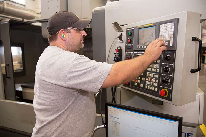 “Leave Bobby Alone”: Power-Hungry Boss Won’t Listen, Messes Around With Key Worker, Gets Fired “Leave Bobby Alone”: Power-Hungry Boss Won’t Listen, Messes Around With Key Worker, Gets Fired