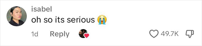 Woman Defies Warnings And Looks Straight At The Solar Eclipse, Warns Others Not To Do The Same Woman Defies Warnings And Looks Straight At The Solar Eclipse, Warns Others Not To Do The Same