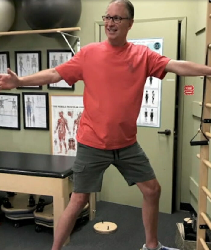 Stem Cell Treatment Helped A Man Who Was Paralyzed From The Neck Down To Stand On His Own Stem Cell Treatment Helped A Man Who Was Paralyzed From The Neck Down To Stand On His Own