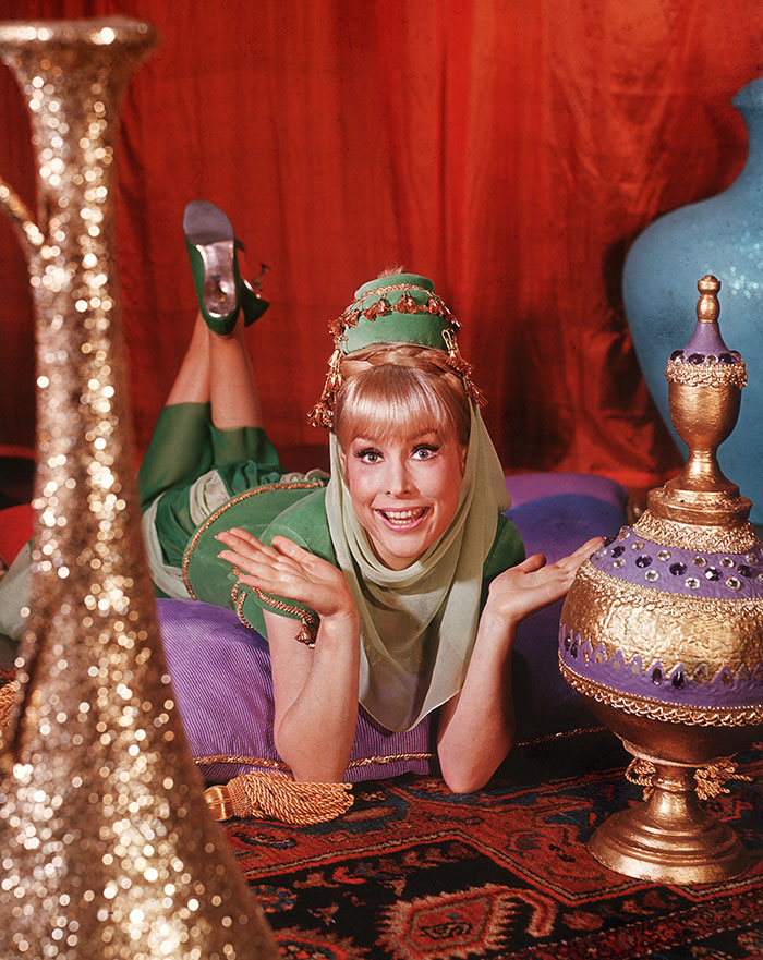 Barbara Eden Recreates 'I Dream Of Jeannie' Magic With Signature Pose At Age 92 Barbara Eden Recreates 'I Dream Of Jeannie' Magic With Signature Pose At Age 92